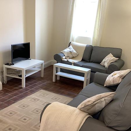 1 - Bed Ground Floor Apartment 텐비 외부 사진
